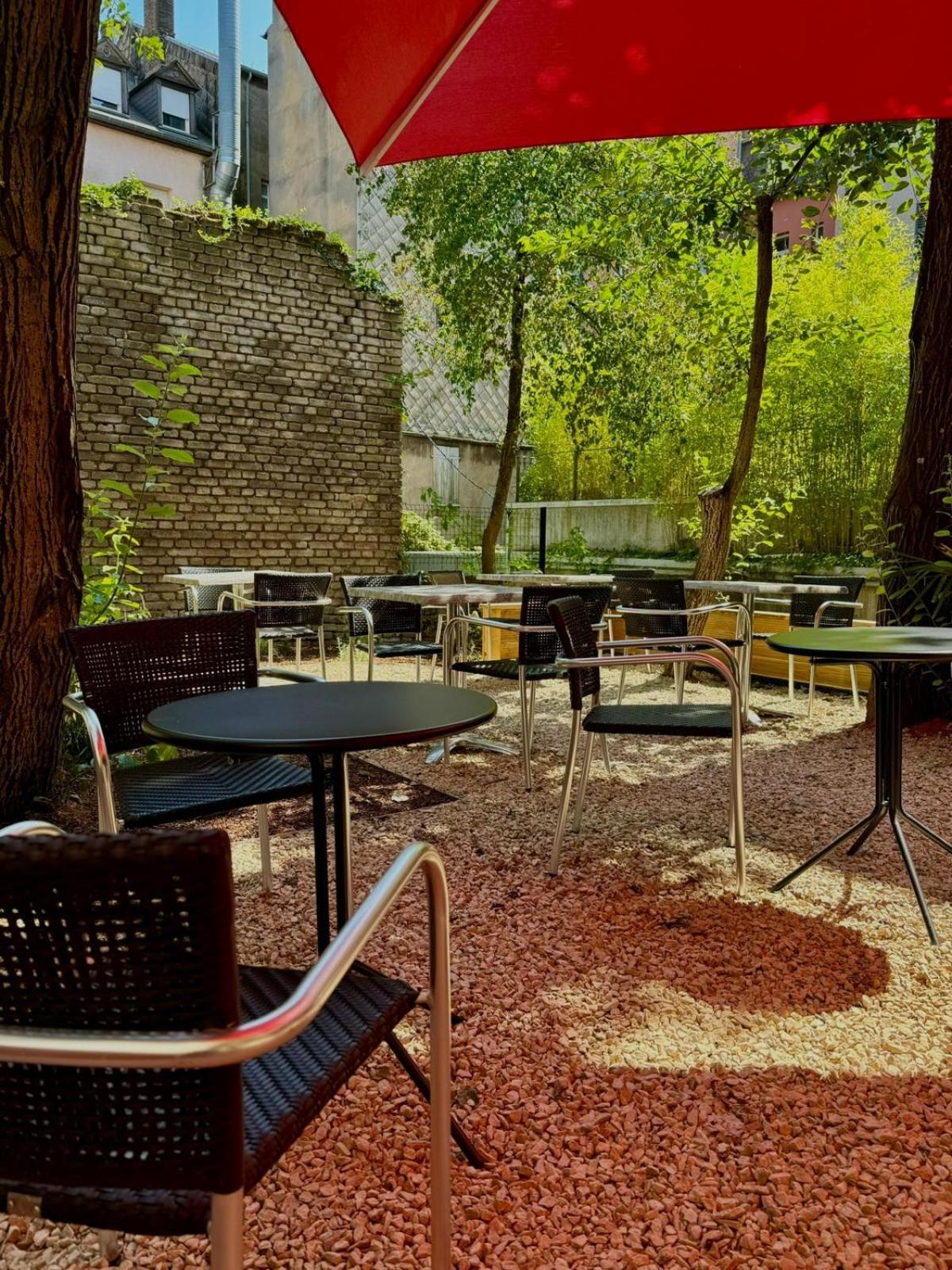 Hotel NO ONE ! Esch an der Alzette Exterior foto